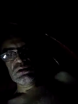 hugosafado333 online show from 01-18-25, 07:17