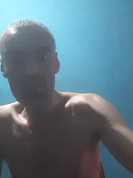 Snapshot of hugosafado333 chatting on 10-28-25, 05:00 hugosafado333 online show from 10-28-25, 05:00