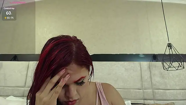 Snapshot of kimCosseyy chatting on 02-17-25, 02:09 kimCosseyy online show from 02-17-25, 02:09