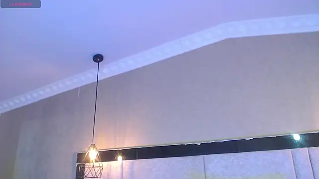 Snapshot of kimCosseyy chatting on 09-23-25, 02:47 kimCosseyy online show from 09-23-25, 02:47