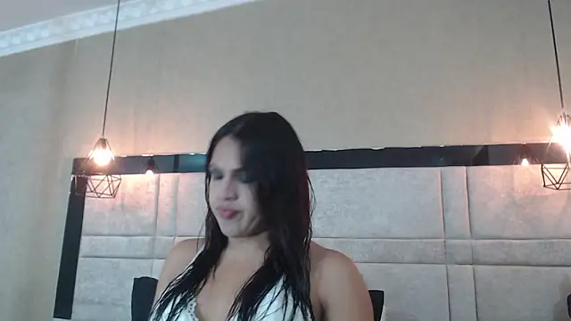 Snapshot of kimCosseyy chatting on 10-03-25, 02:30 kimCosseyy online show from 10-03-25, 02:30