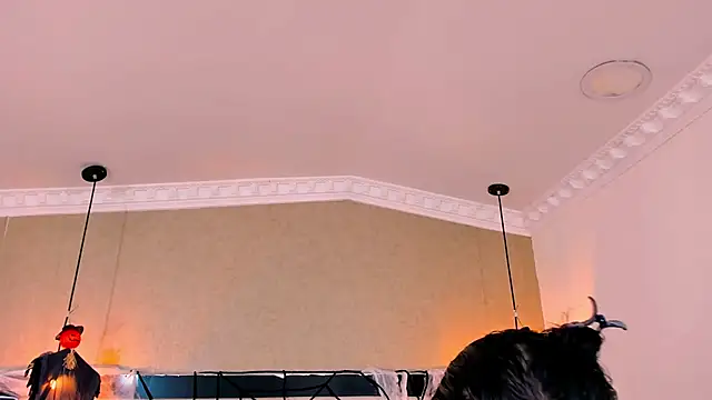 Snapshot of kimCosseyy chatting on 10-18-25, 02:58 kimCosseyy online show from 10-18-25, 02:58