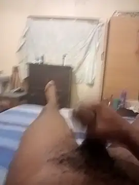 Snapshot of izinjamfee2 chatting on 11-28-25, 11:51 izinjamfee2 online show from 11-28-25, 11:51