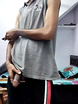 Snapshot of Habibi_big_b chatting on 12-10-24, 08:40 Habibi big b online show from 12-10-24, 08:40