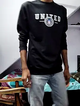 Snapshot of Habibi_big_b chatting on 01-06-25, 08:46 Habibi big b online show from 01-06-25, 08:46