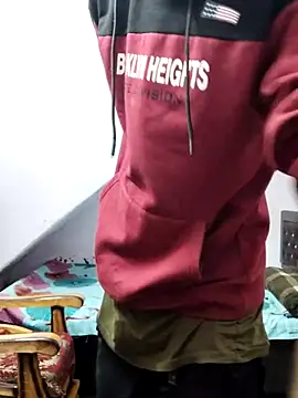 Snapshot of Habibi_big_b chatting on 01-09-25, 03:12 Habibi big b online show from 01-09-25, 03:12