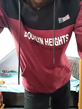 Snapshot of Habibi_big_b chatting on 01-13-25, 04:07 Habibi big b online show from 01-13-25, 04:07