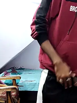 Snapshot of Habibi_big_b chatting on 01-16-25, 05:23 Habibi big b online show from 01-16-25, 05:23