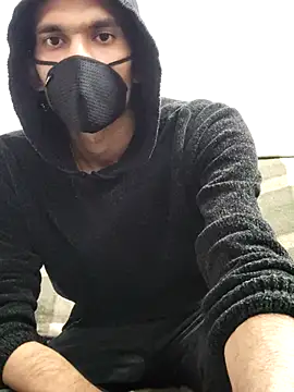 Snapshot of Habibi_big_b chatting on 02-07-25, 07:49 Habibi big b online show from 02-07-25, 07:49