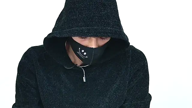 Snapshot of Habibi_big_b chatting on 11-17-25, 09:37 Habibi big b online show from 11-17-25, 09:37