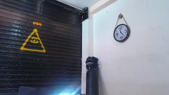 targuerian22 online show from 12-18-25, 09:21