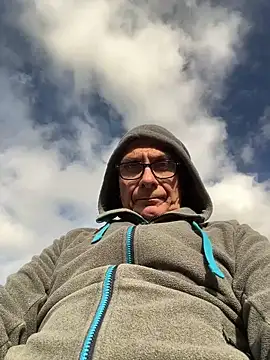 4n4l1zz4m1 online show from 01-07-25, 02:19