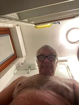 4n4l1zz4m1 online show from 03-09-25, 12:31