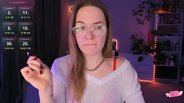 Snapshot of ami_amour_ chatting on 12-11-24, 06:31 ami amour online show from 12-11-24, 06:31