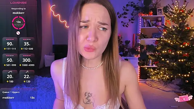 Snapshot of ami_amour_ chatting on 12-25-24, 08:17 ami amour online show from 12-25-24, 08:17