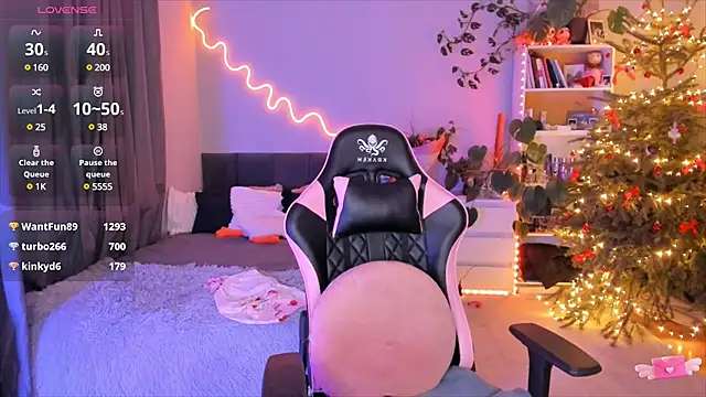 Snapshot of ami_amour_ chatting on 01-22-25, 10:59 ami amour online show from 01-22-25, 10:59