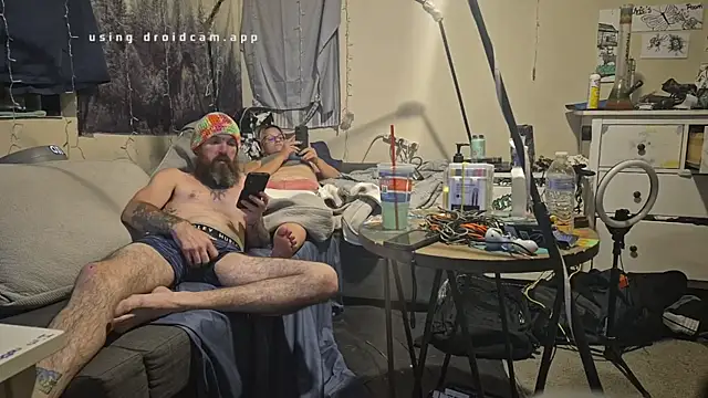 Snapshot of lit702 chatting on 10-29-25, 07:54 lit702 online show from 10-29-25, 07:54