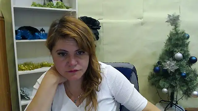 DaniellaKiss online show from 02-05-25, 03:02