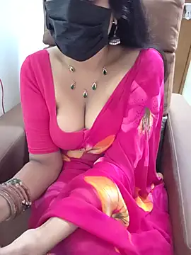 Snapshot of Roja-Telugu777 chatting on 07-08-26, 01:21 Roja-Telugu777 online show from 07-08-26, 01:21