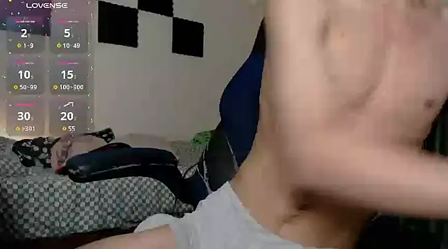 bryamado69 online show from 03-10-25, 03:45