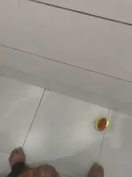 Snapshot of Gururonny07 chatting on 10-26-25, 12:49 Gururonny07 online show from 10-26-25, 12:49