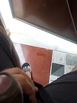 Snapshot of Gururonny07 chatting on 11-05-25, 06:57 Gururonny07 online show from 11-05-25, 06:57