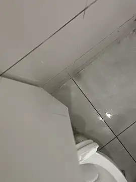 Snapshot of Gururonny07 chatting on 11-15-25, 04:10 Gururonny07 online show from 11-15-25, 04:10