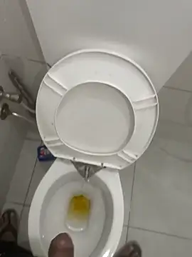 Snapshot of Gururonny07 chatting on 12-15-25, 11:31 Gururonny07 online show from 12-15-25, 11:31