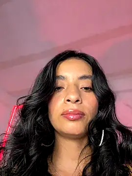 Laura fernandezII online show from 10-05-25, 07:34