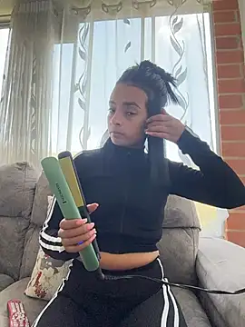 Snapshot of Laura_fernandezII chatting on 02-09-26, 05:28 Laura fernandezII online show from 02-09-26, 05:28