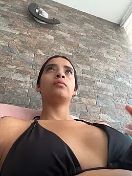 Snapshot of Laura_fernandezII chatting on 03-02-26, 07:54 Laura fernandezII online show from 03-02-26, 07:54