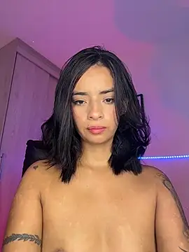 Laura fernandezII online show from 03-20-26, 02:38