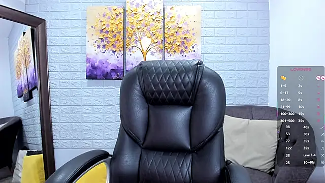 LenaRuiz  online show from 06-02-26, 12:18