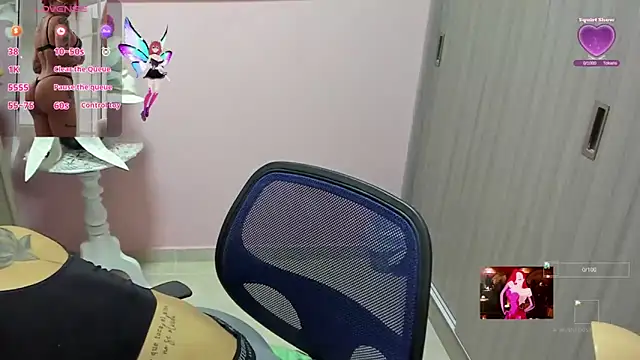 Snapshot of KAROL_MILF chatting on 11-15-25, 09:54 KAROL MILF online show from 11-15-25, 09:54