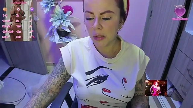 Snapshot of KAROL_MILF chatting on 01-17-26, 12:59 KAROL MILF online show from 01-17-26, 12:59