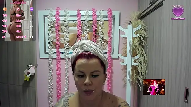 Snapshot of KAROL_MILF chatting on 07-18-26, 10:24 KAROL MILF online show from 07-18-26, 10:24