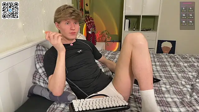 Snapshot of vlad_ggvldd chatting on 03-07-25, 08:33 vlad ggvldd online show from 03-07-25, 08:33