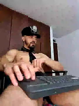 Snapshot of MAXIMUS_MASTE3 chatting on 03-22-25, 07:04 MAXIMUS MASTE3 online show from 03-22-25, 07:04