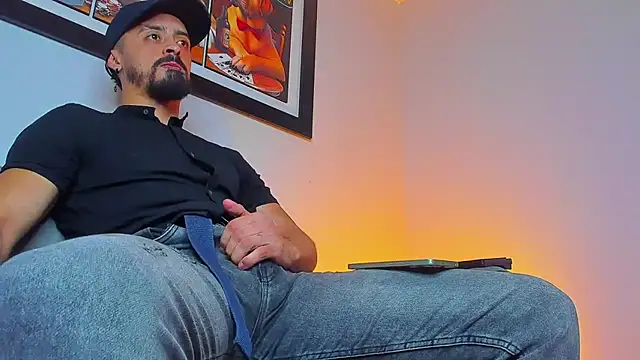 Snapshot of MAXIMUS_MASTE3 chatting on 09-13-25, 09:36 MAXIMUS MASTE3 online show from 09-13-25, 09:36