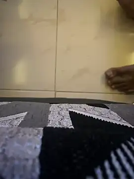 Snapshot of sohamsharma1019 chatting on 01-07-25, 06:35 sohamsharma1019 online show from 01-07-25, 06:35