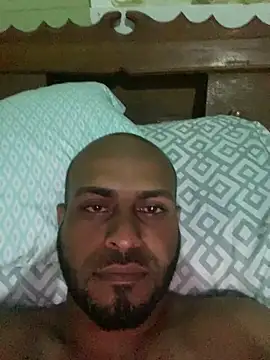 islandvybee55 online show from 12-20-25, 02:18