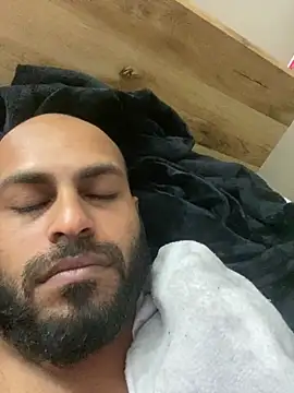 islandvybee55 online show from 03-18-26, 08:50