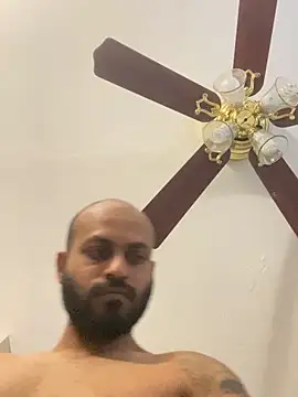 islandvybee55 online show from 04-18-26, 07:07