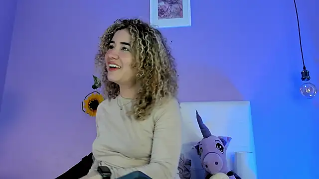 Charlotte11-11 online show from 11-08-25, 03:23