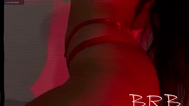 Snapshot of NahiaraEvans_ chatting on 10-04-25, 06:00 NahiaraEvans online show from 10-04-25, 06:00