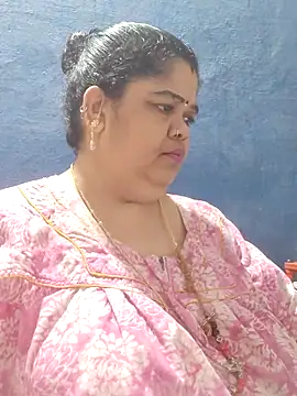 Snapshot of tamilthanushri chatting on 04-19-26, 02:55 tamilthanushri online show from 04-19-26, 02:55