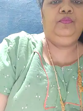 Snapshot of tamilthanushri chatting on 05-21-26, 07:26 tamilthanushri online show from 05-21-26, 07:26