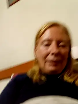 Ladykiss833 online show from 04-17-26, 10:24