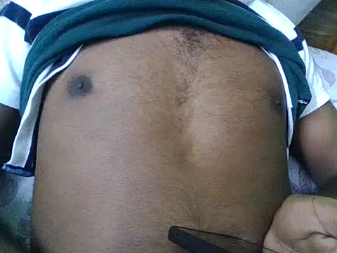 Snapshot of bangalorebulli chatting on 12-02-25, 05:52 bangalorebulli online show from 12-02-25, 05:52