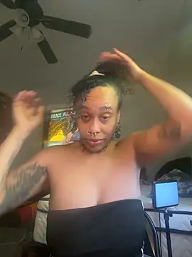 loveluna8 online show from 02-13-26, 02:24